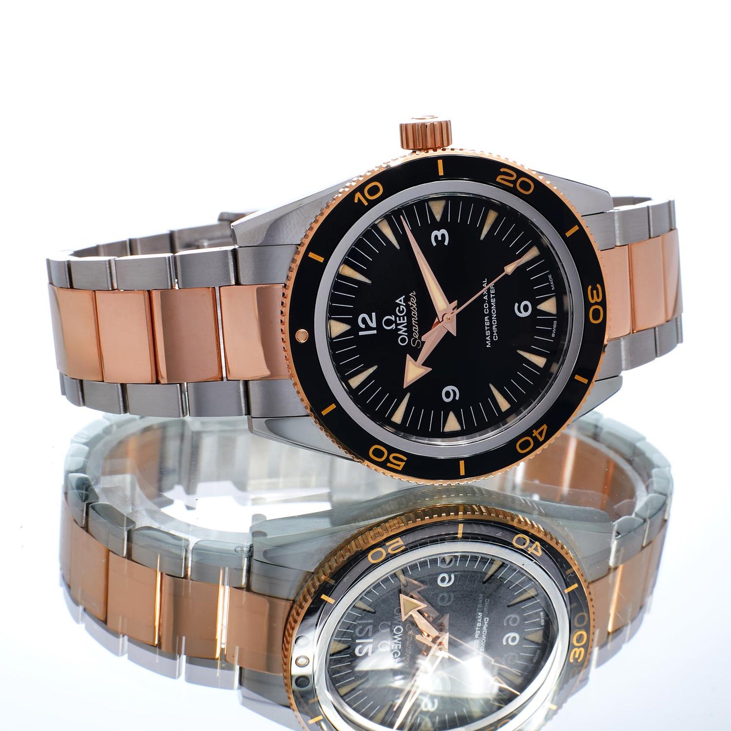 Pre-Owned Omega Seamaster 300 23320412101001