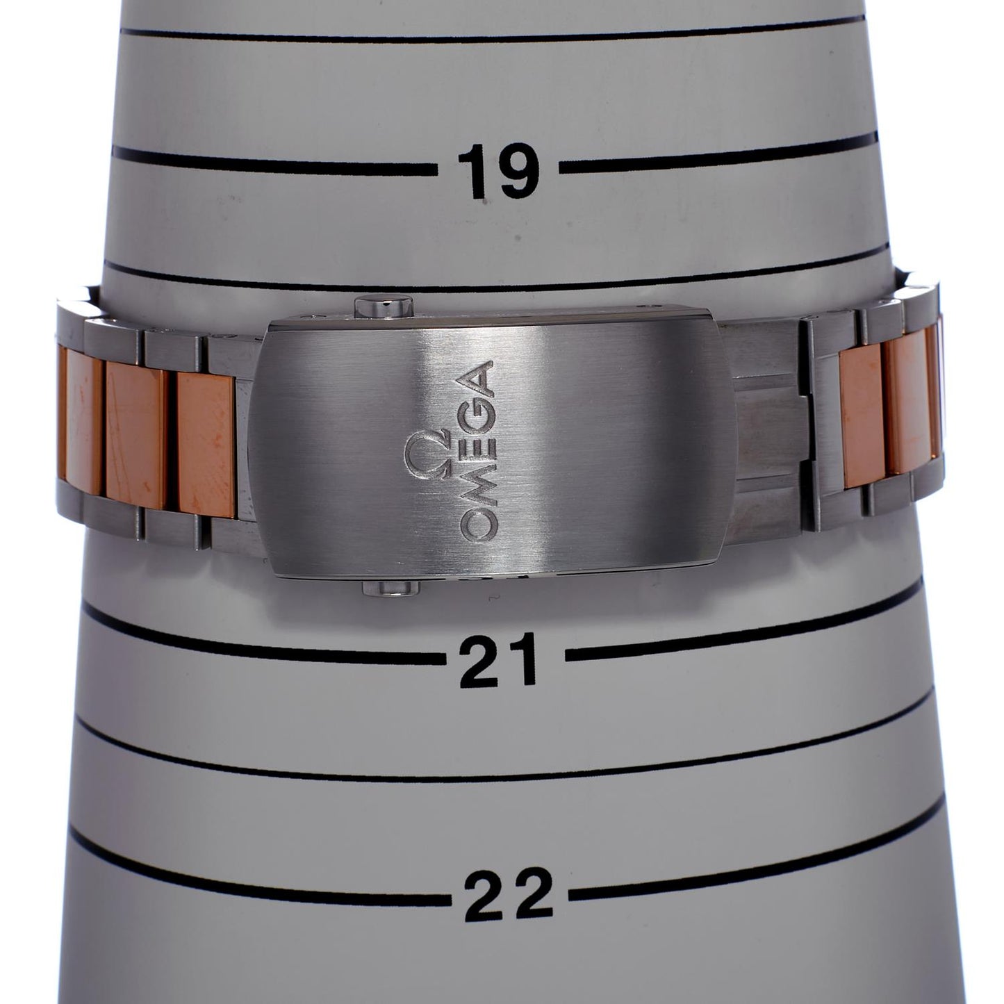 Pre-Owned Omega Seamaster 300 23320412101001