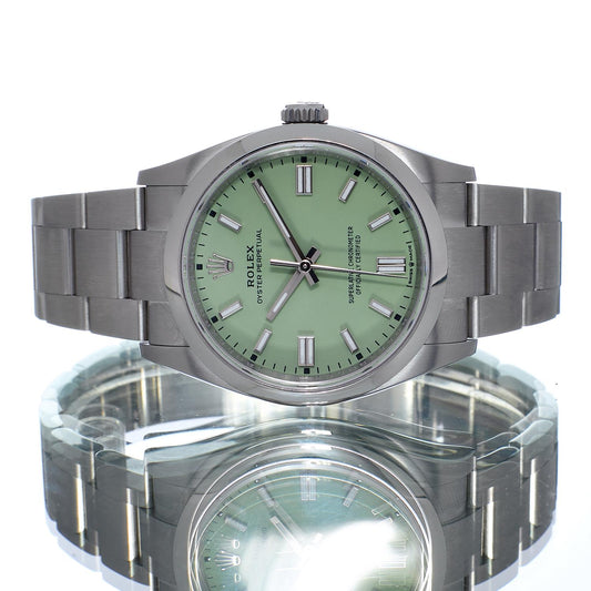 Pre-Owned Rolex Oyster Perpetual 36 126000