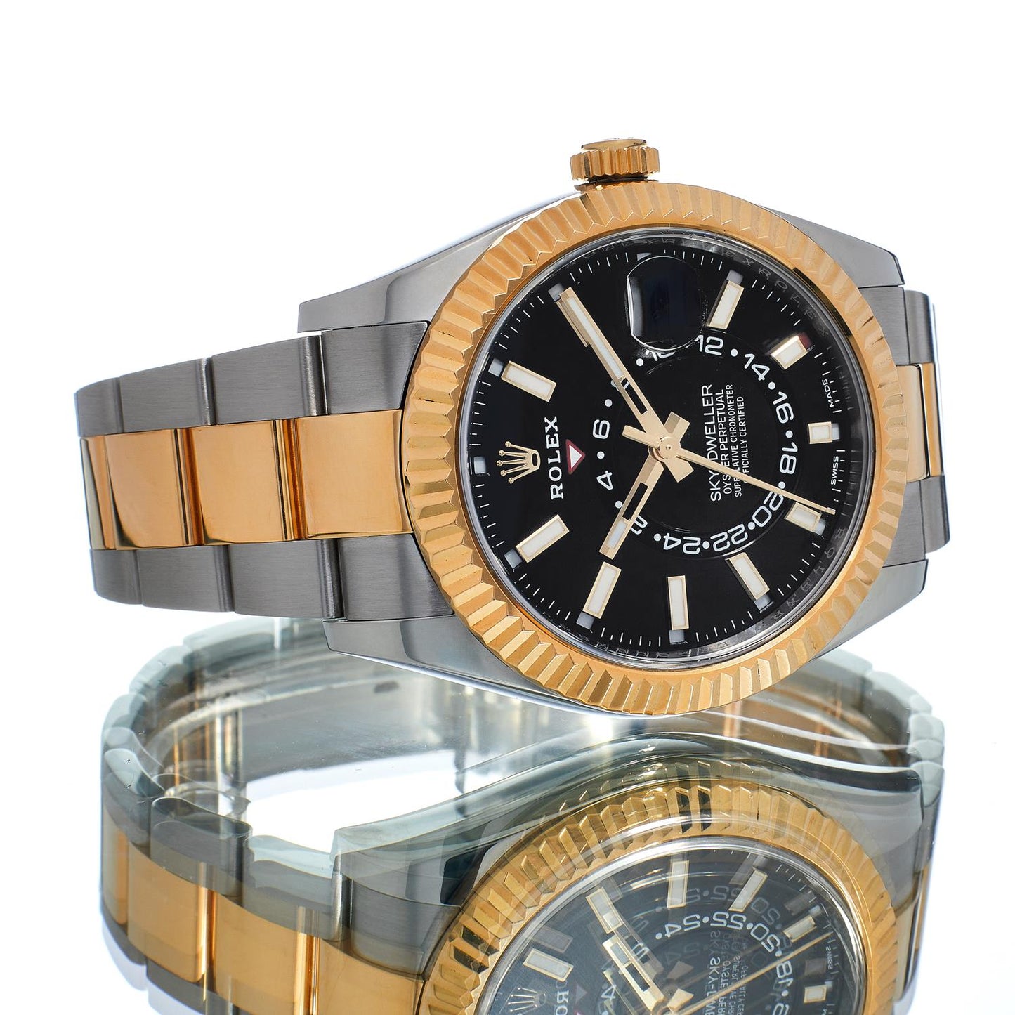Pre-Owned Rolex Sky-Dweller 326933
