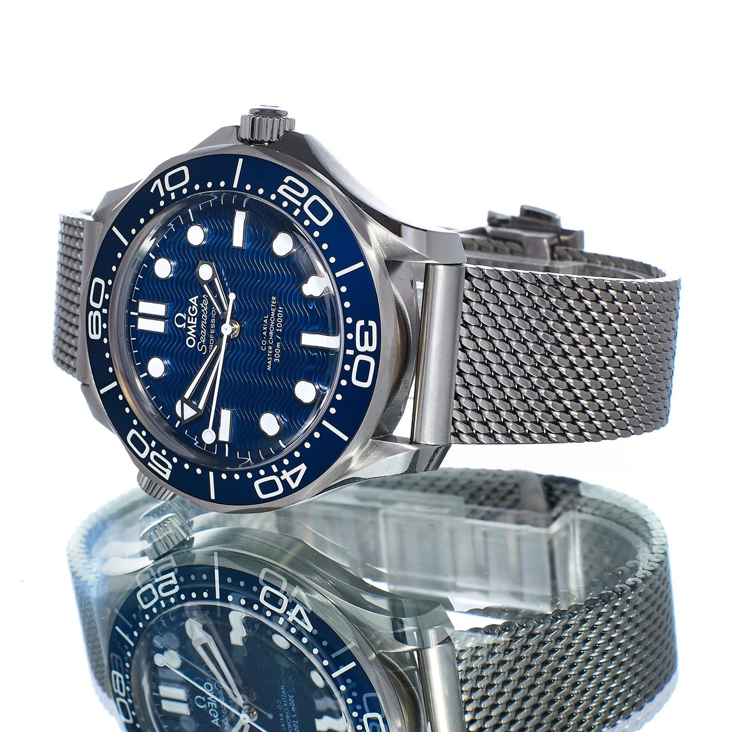 Pre-Owned Omega Seamaster Diver 300M James Bond 60th Anniversary 21030422003002