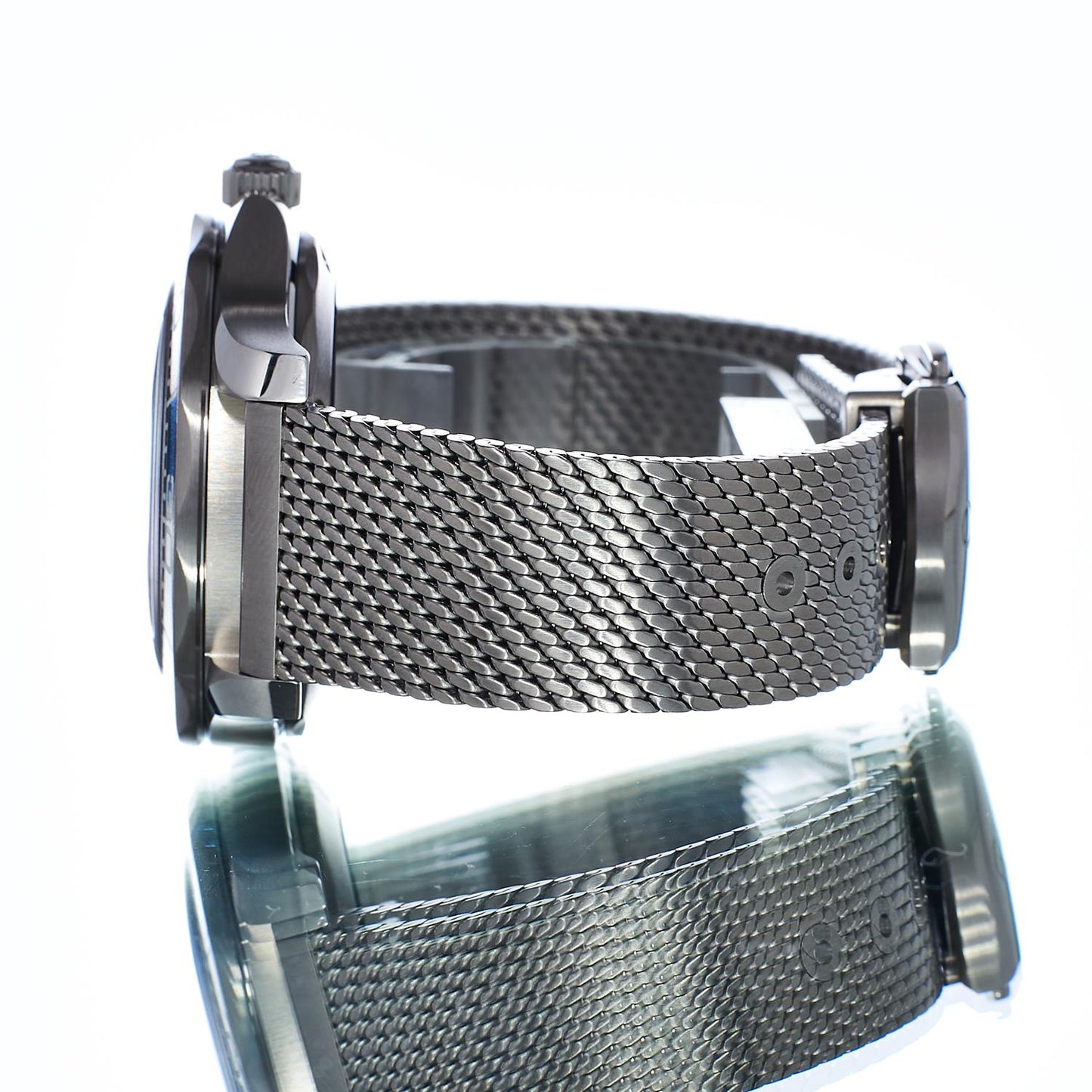 Pre-Owned Omega Seamaster Diver 300M James Bond 60th Anniversary 21030422003002