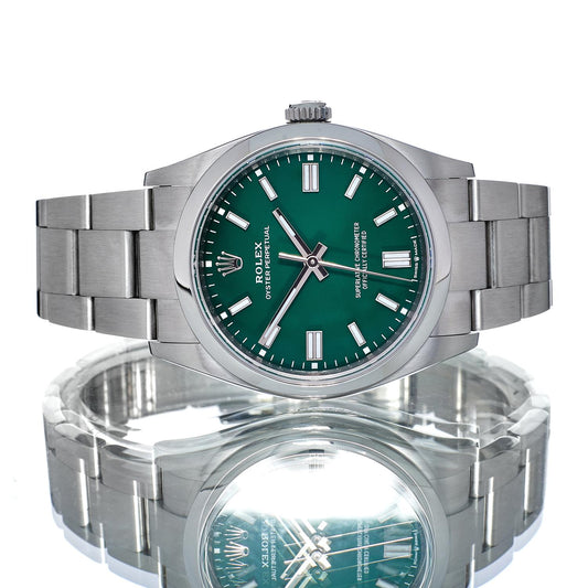 Pre-Owned Rolex Oyster Perpetual 36 126000