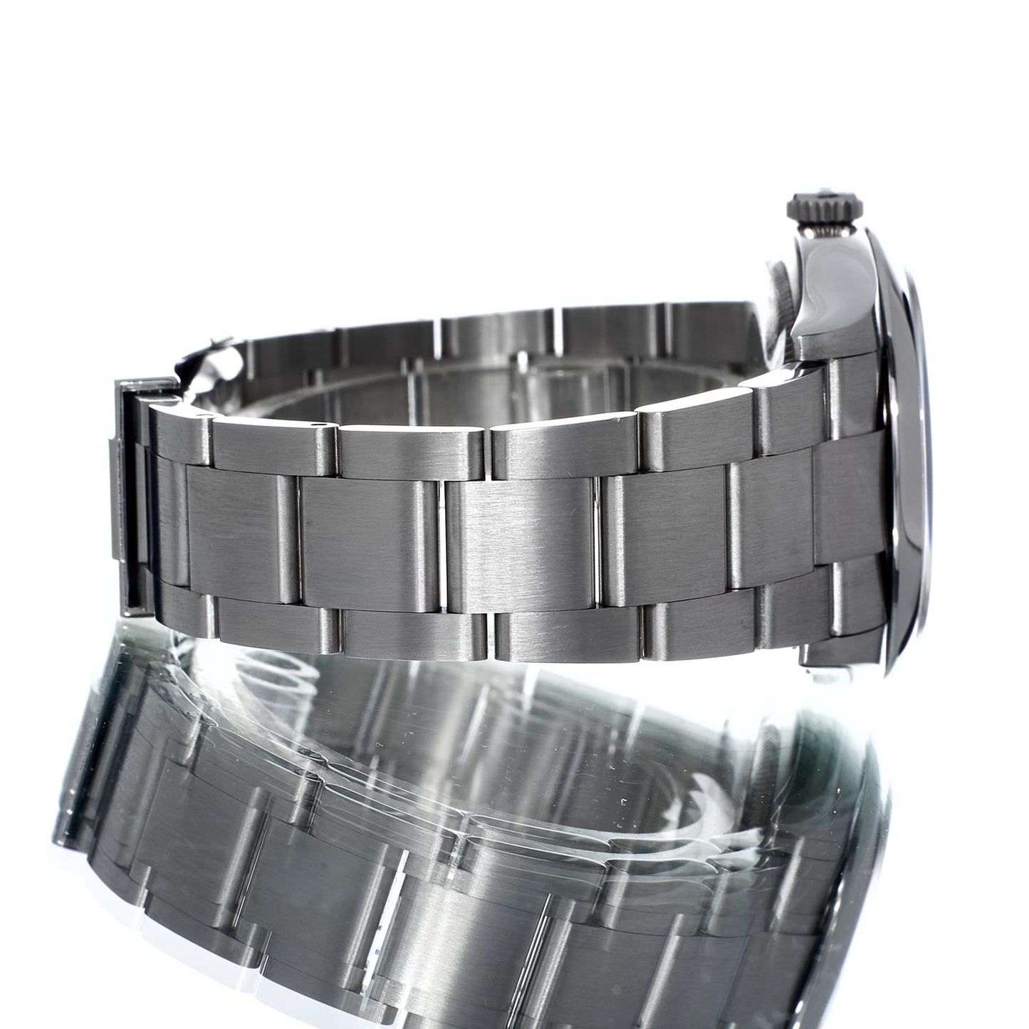 Pre-Owned Rolex Oyster Perpetual 36 126000