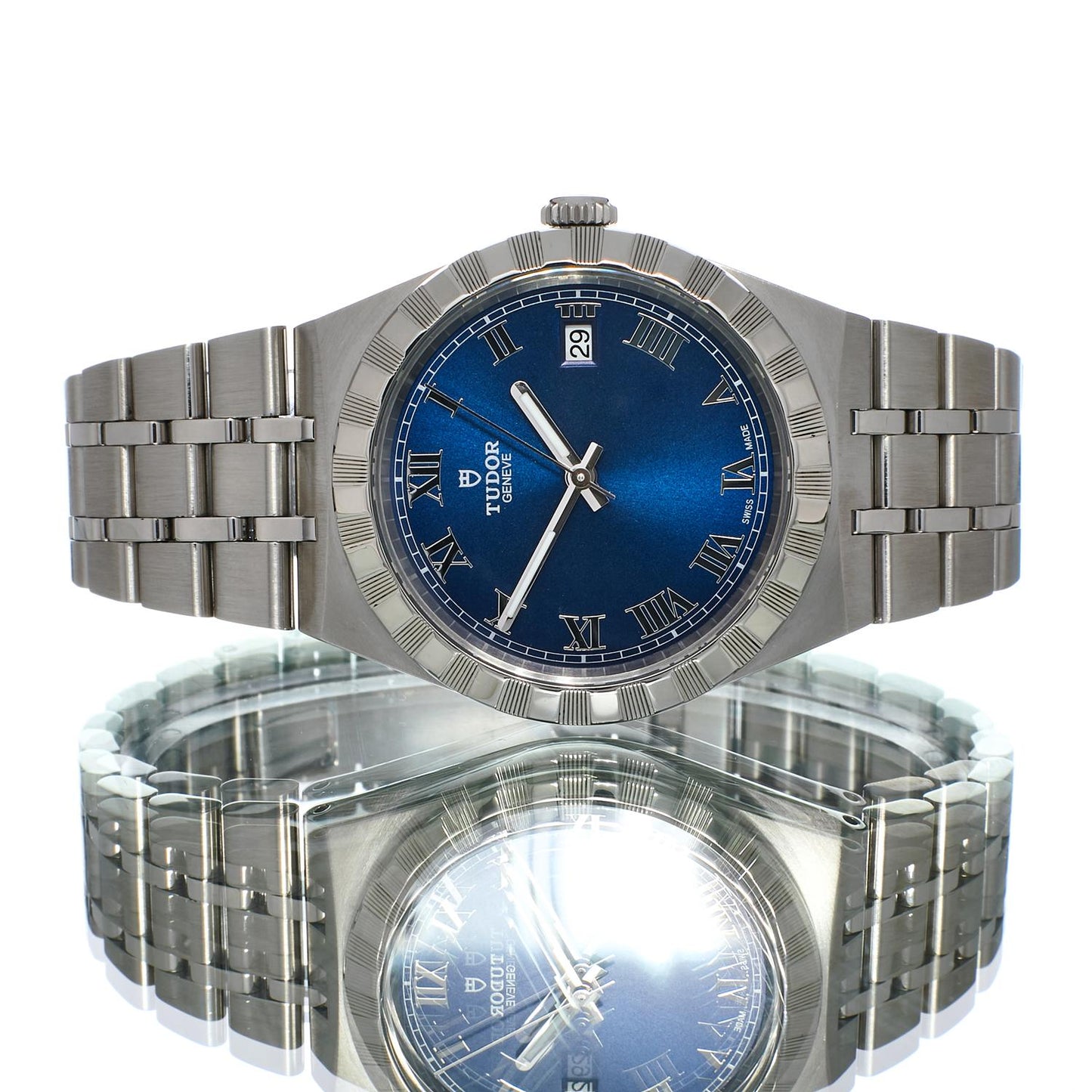 Pre-Owned Tudor Royal 28500