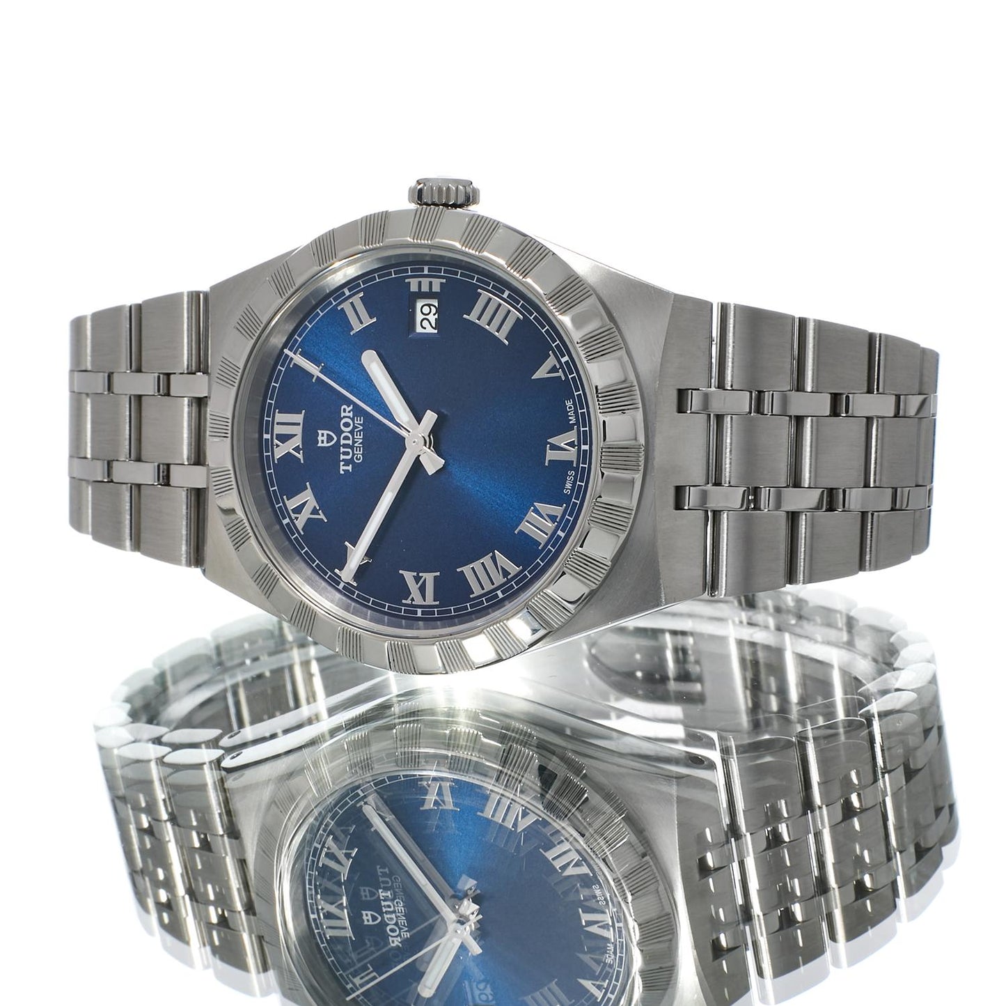 Pre-Owned Tudor Royal 28500