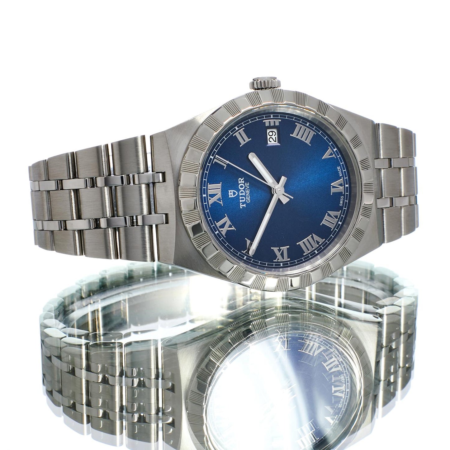 Pre-Owned Tudor Royal 28500