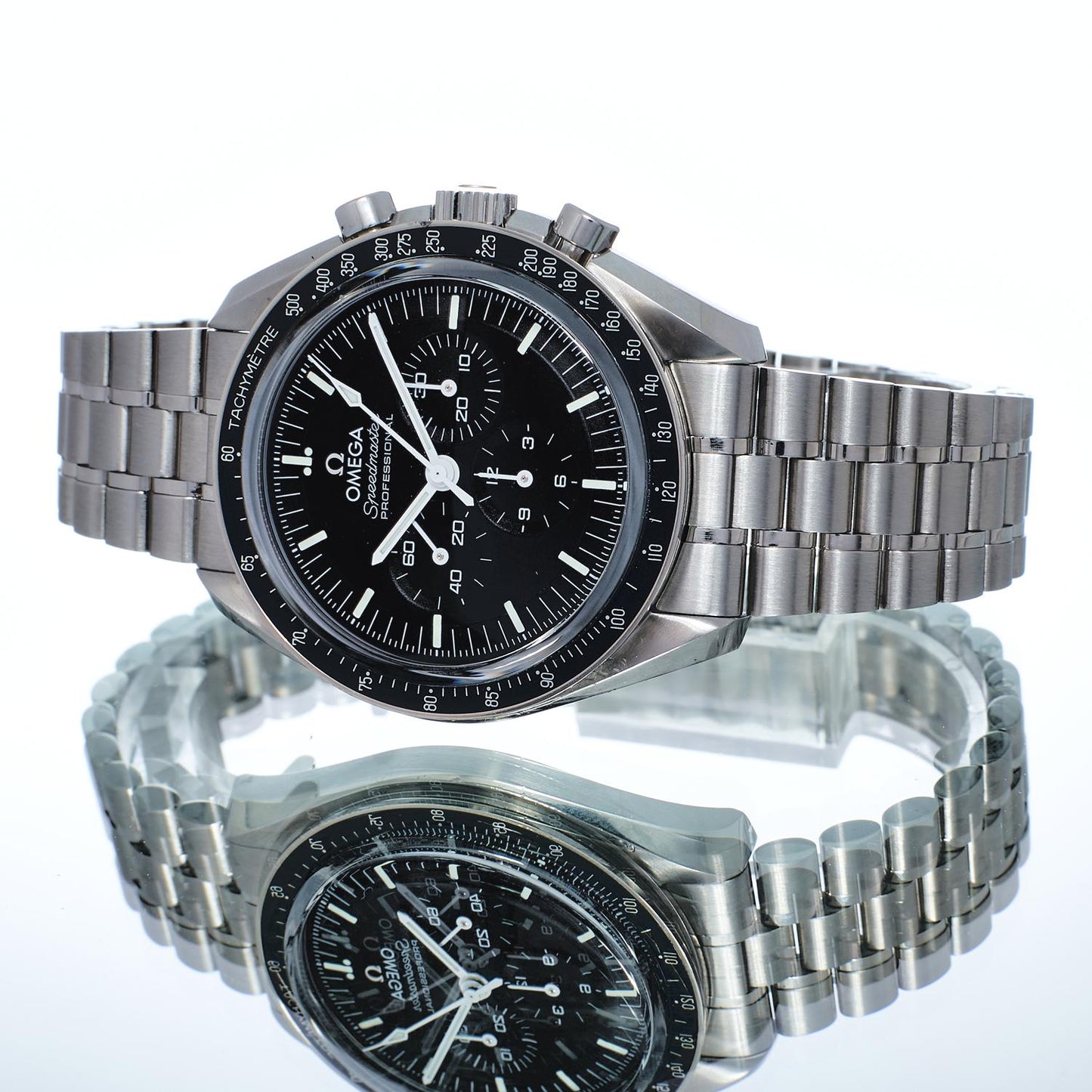 Pre-Owned Omega Speedmaster Professional Moonwatch 31030425001002