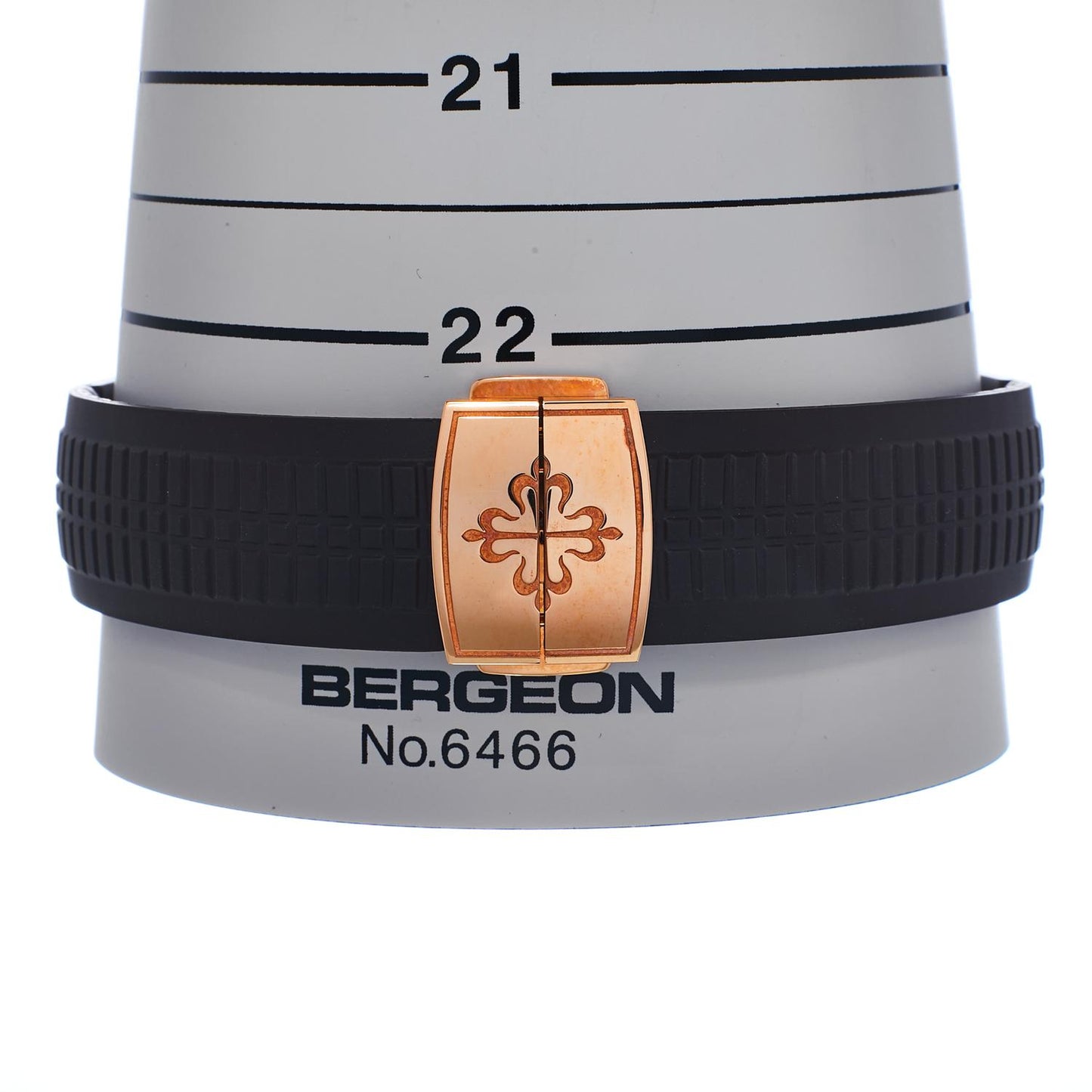 Pre-Owned Patek Philippe Aquanaut 5167R-001