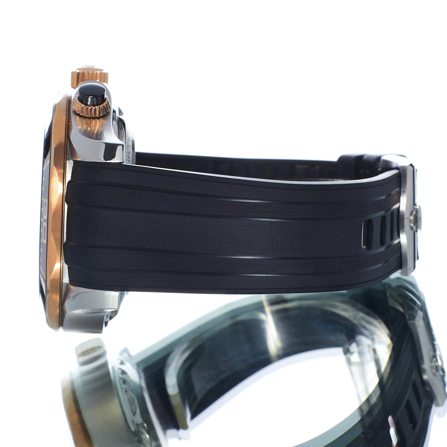 Pre-Owned Omega Seamaster Diver 300M 21022445101001