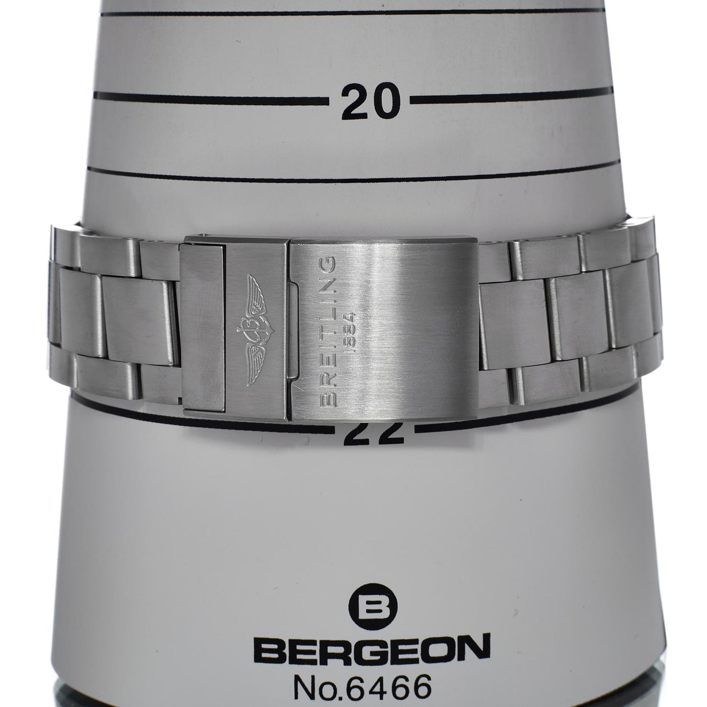 Pre-Owned Breitling Avenger Chronograph 45 A13317