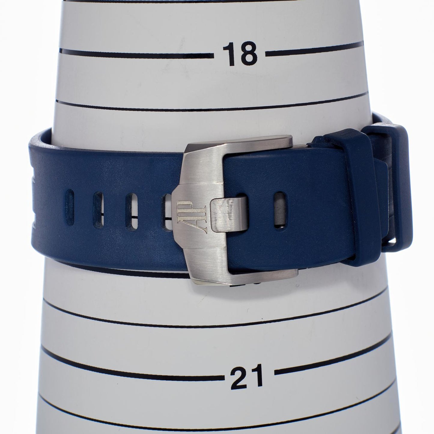 Pre-Owned Audemars Piguet Royal Oak Offshore Chronograph 26420TI