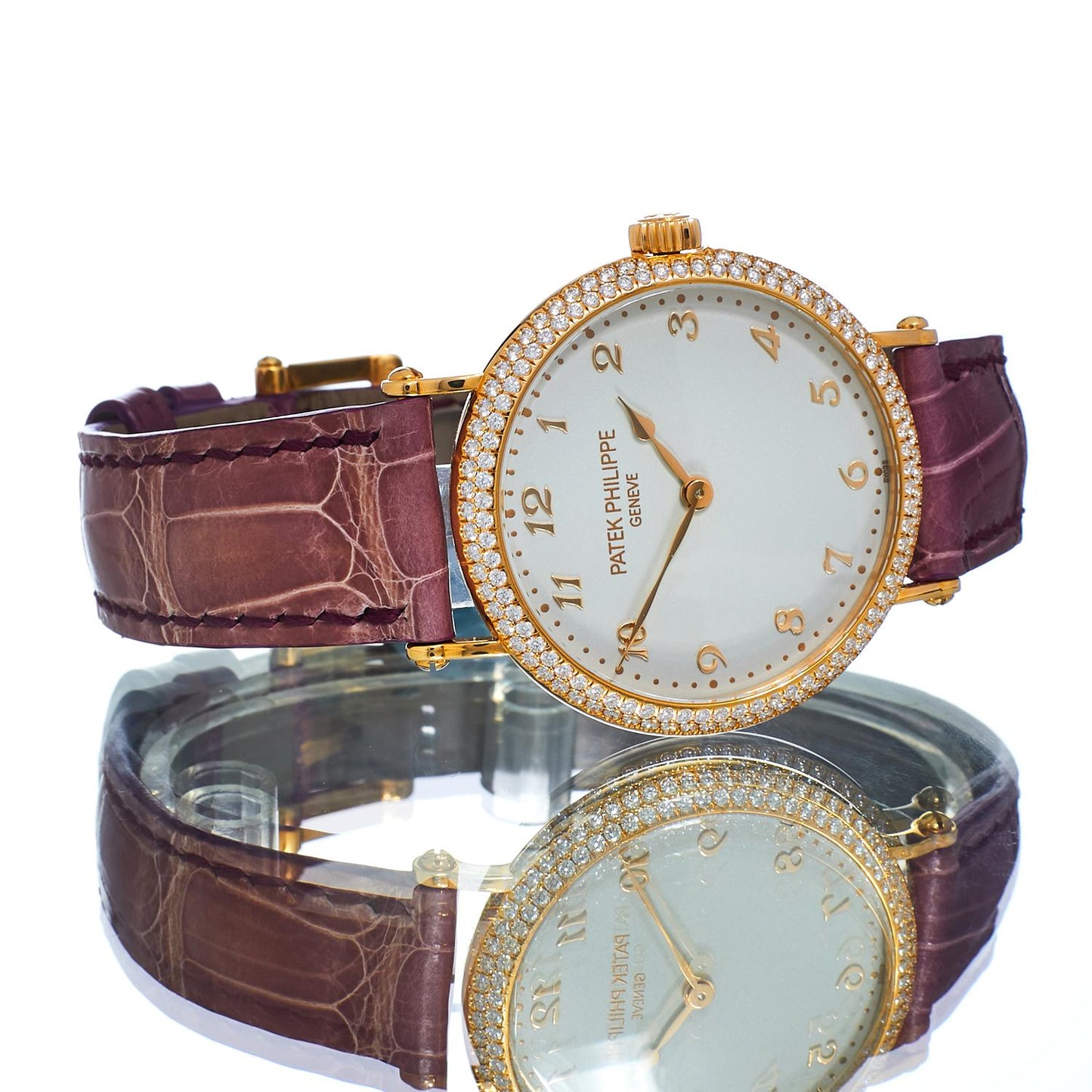Pre-Owned Patek Philippe Calatrava 7200/200R-001