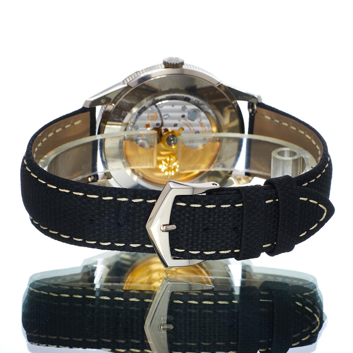 Pre-Owned Patek Philippe Calatrava 5226G-001