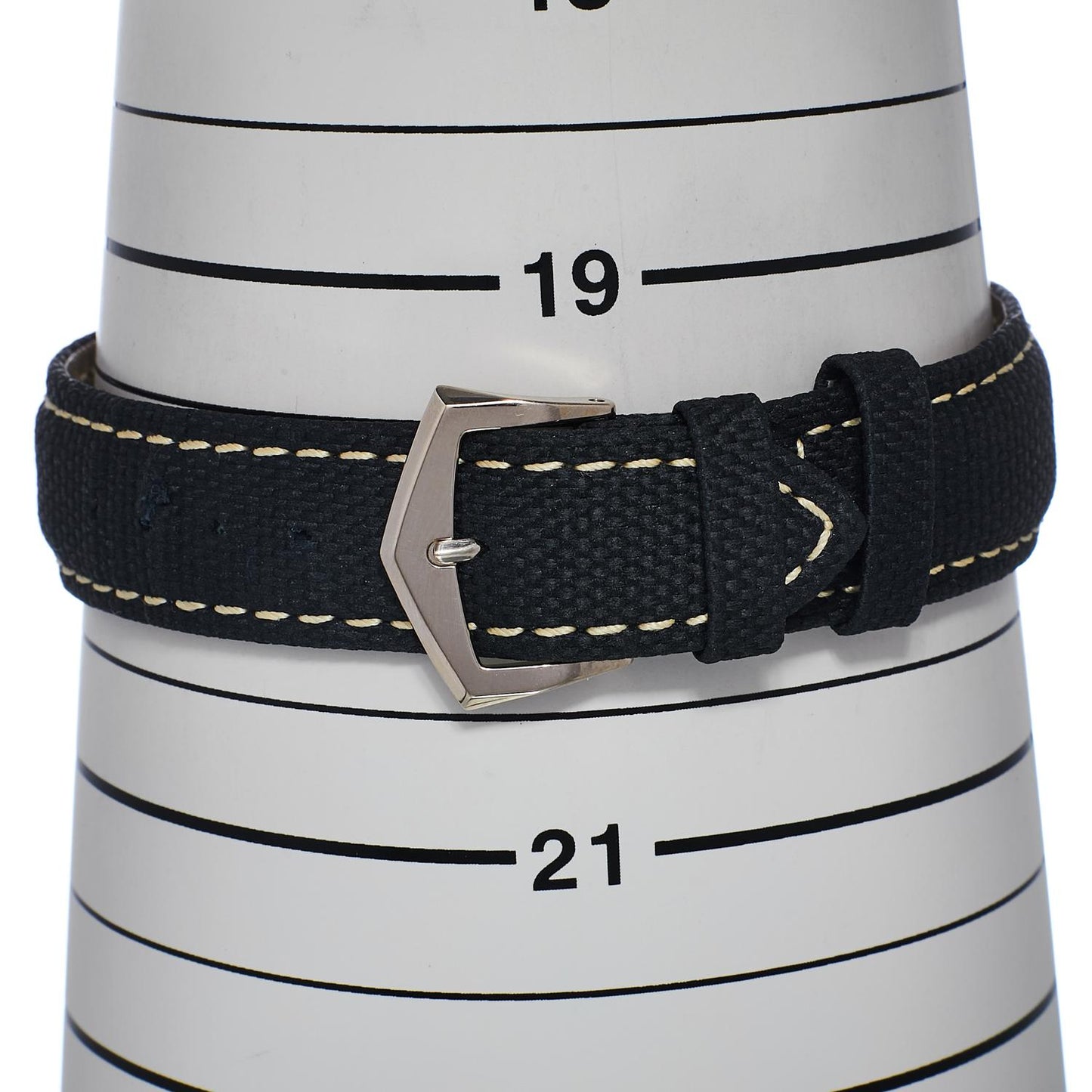 Pre-Owned Patek Philippe Calatrava 5226G-001