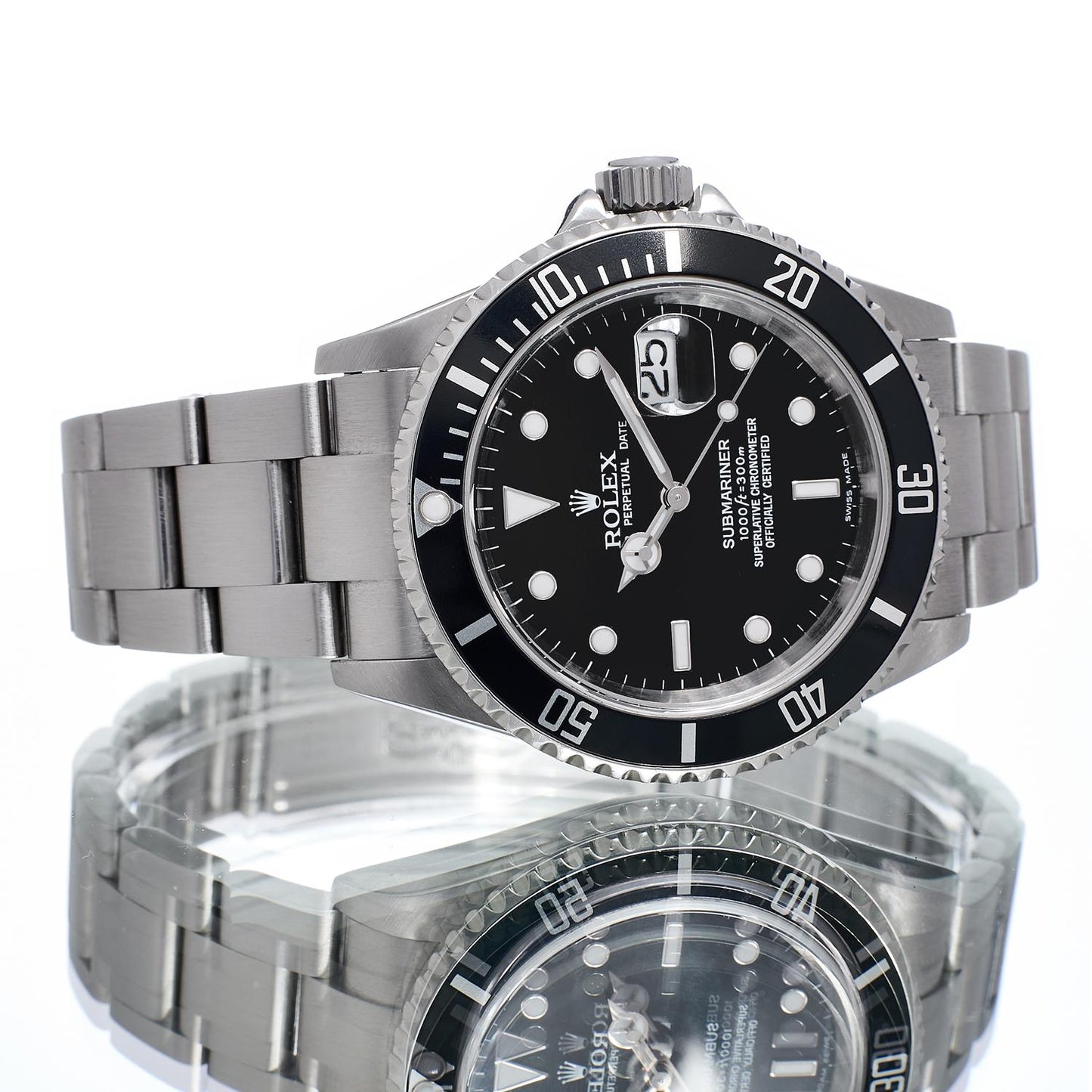 Pre-Owned Rolex Submariner Date 40 16610