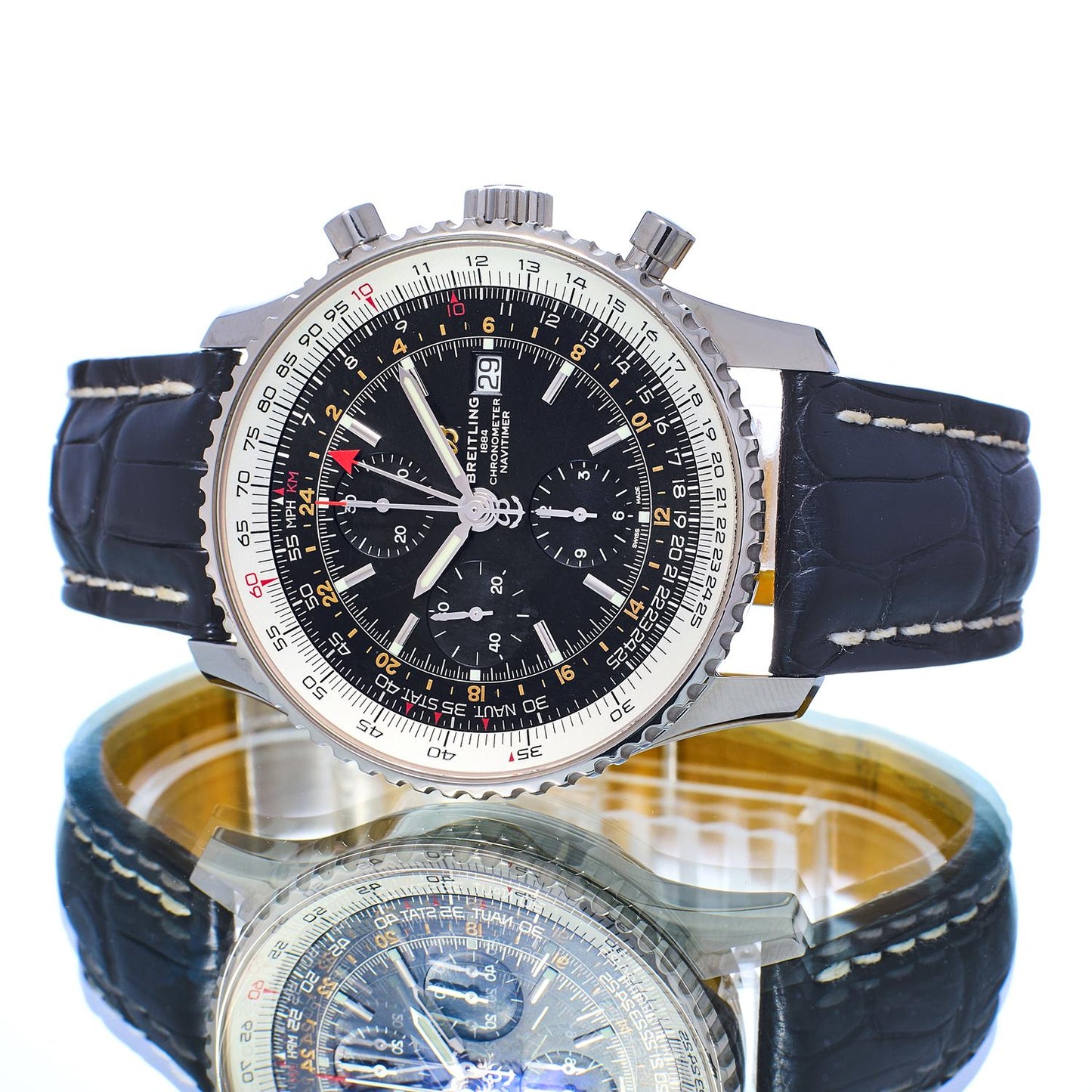 Pre-Owned Breitling Navitimer World A24322