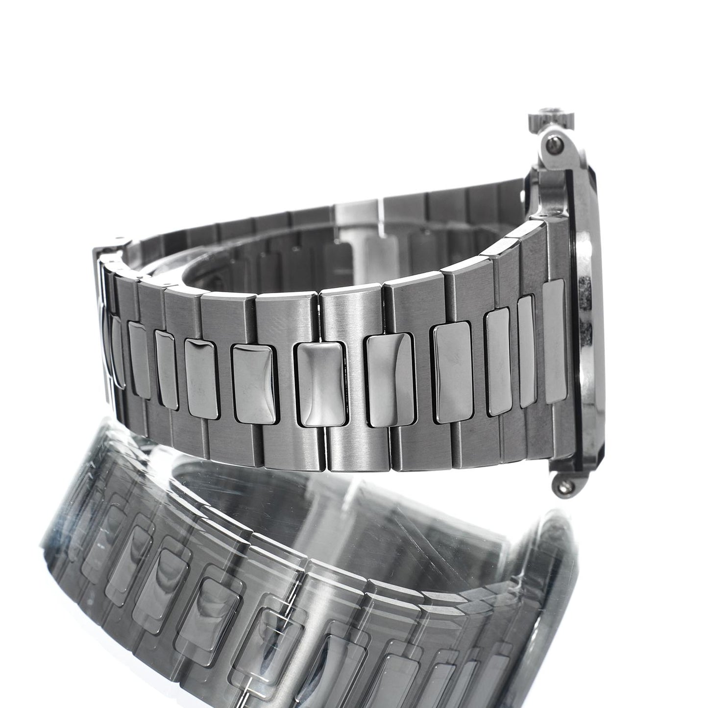 Pre-Owned Patek Philippe Nautilus 5711/1A-010