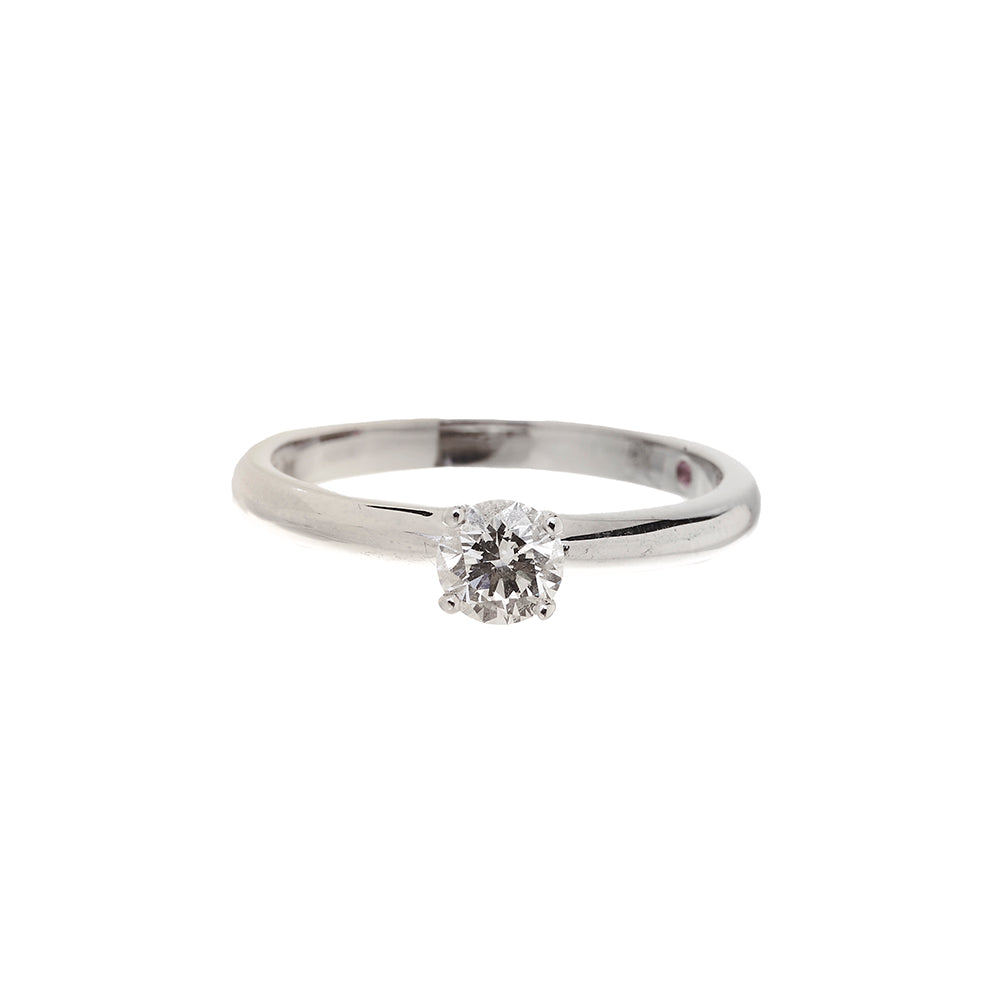 Pre-Owned 18ct White Gold Solitaire Diamond Ring