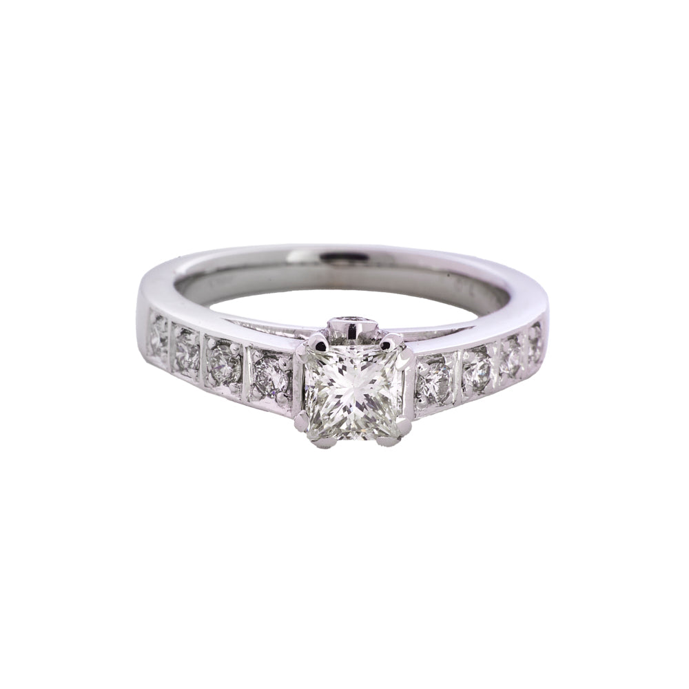 Pre-Owned White Gold Princess Cut Diamond Ring