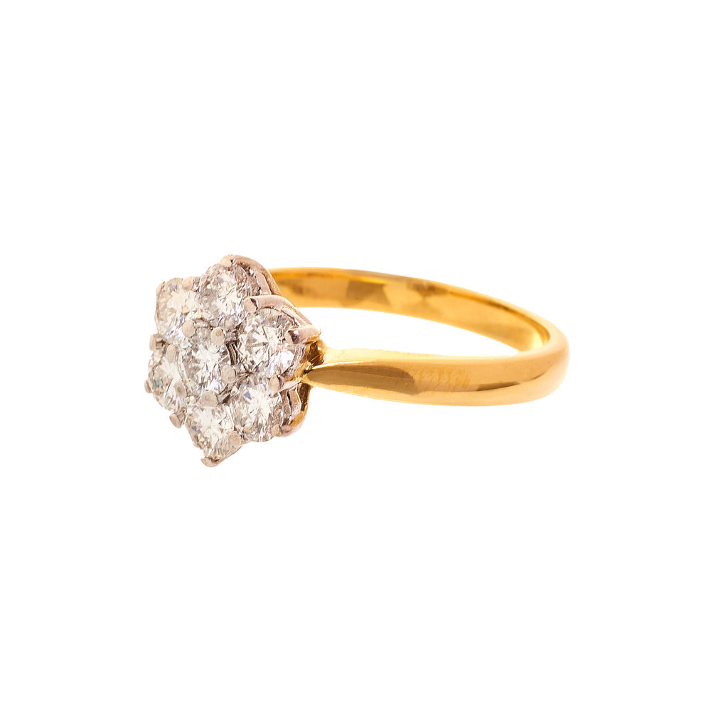 Pre-Owned 18ct Gold 7 Diamond Cluster Ring