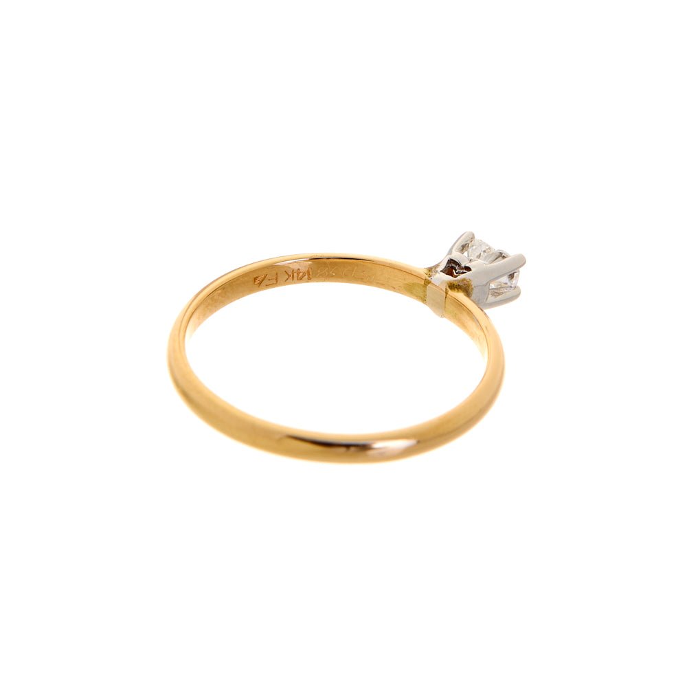 Pre-Owned 14ct Gold Heart Cut Diamond Stone Ring