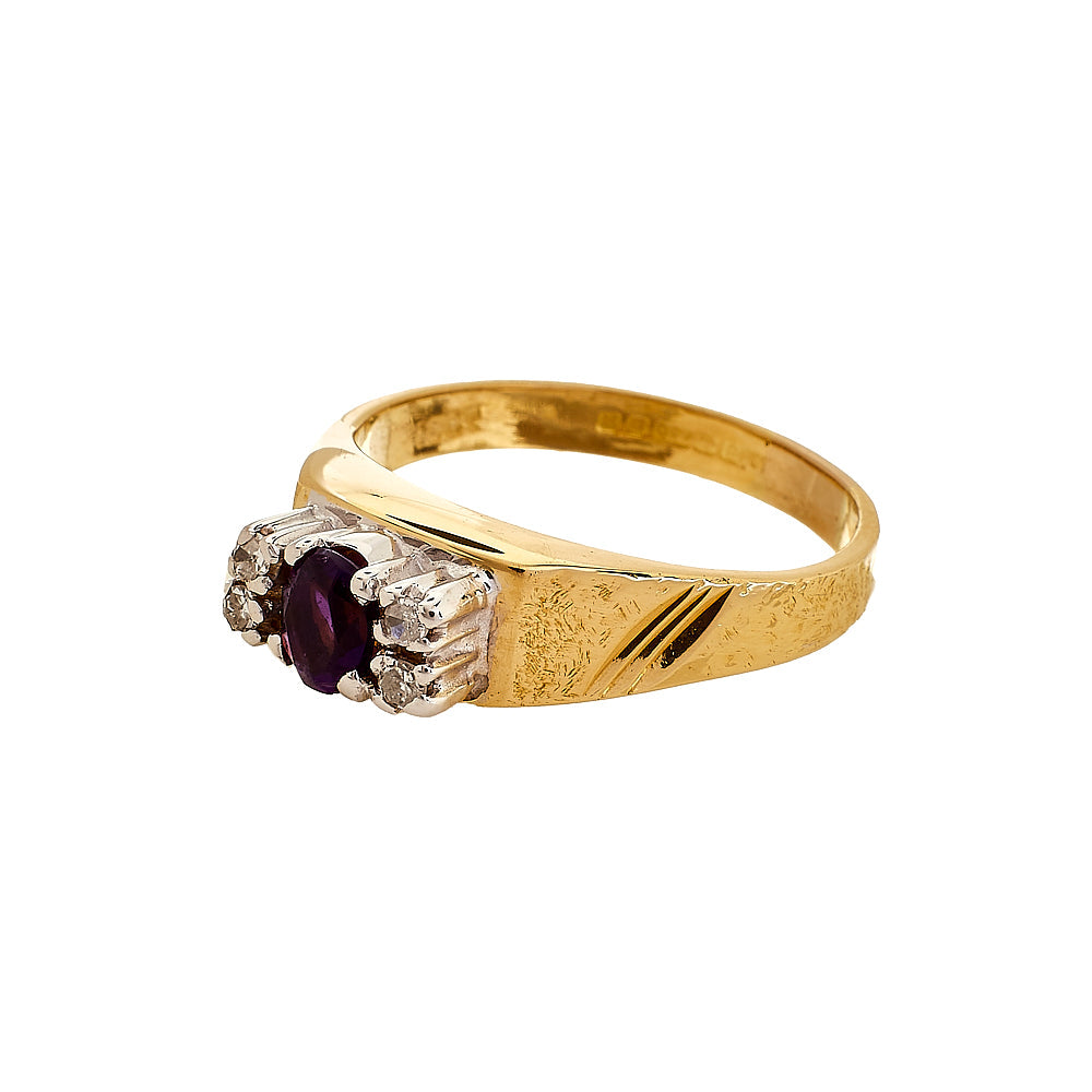 Pre-Owned 18ct Gold Amethyst Diamond Dress Ring
