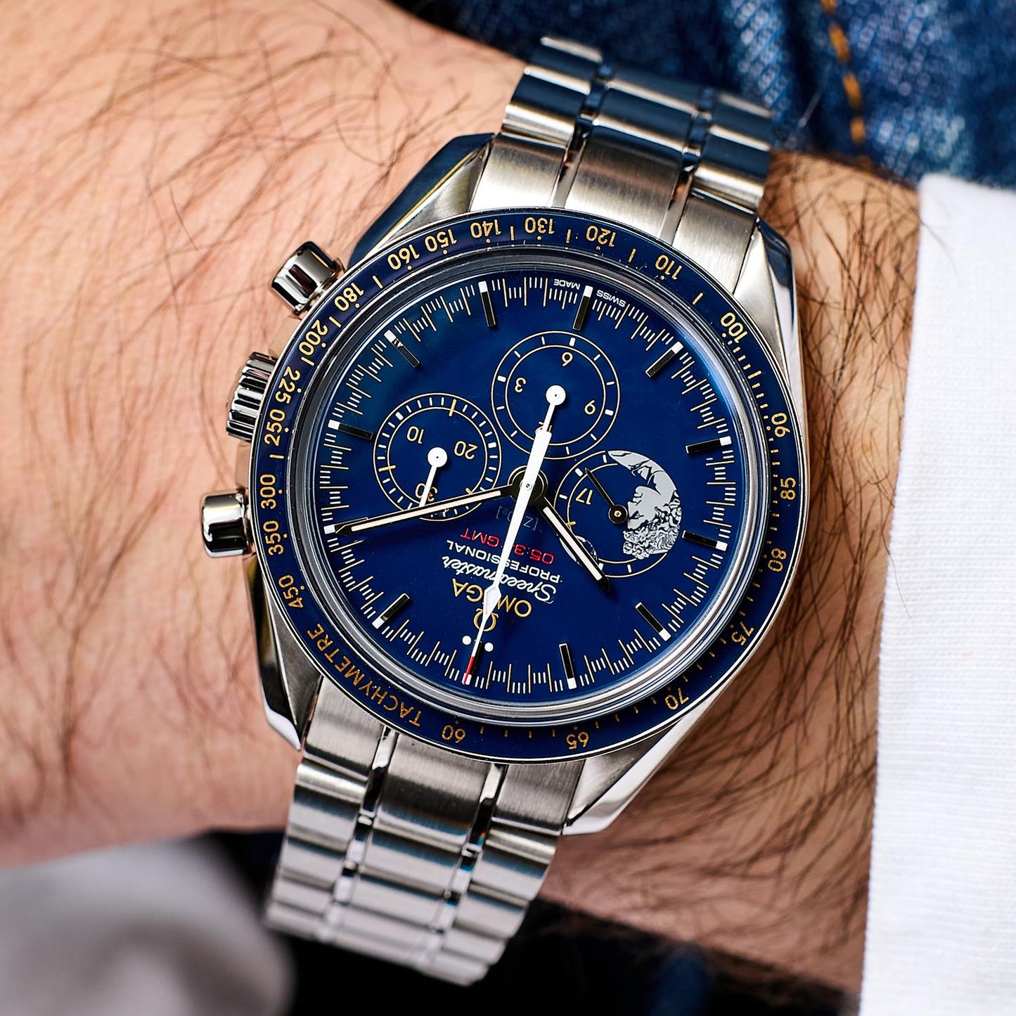 Pre-Owned Omega Speedmaster Moonwatch Apollo XVII 31130423003001