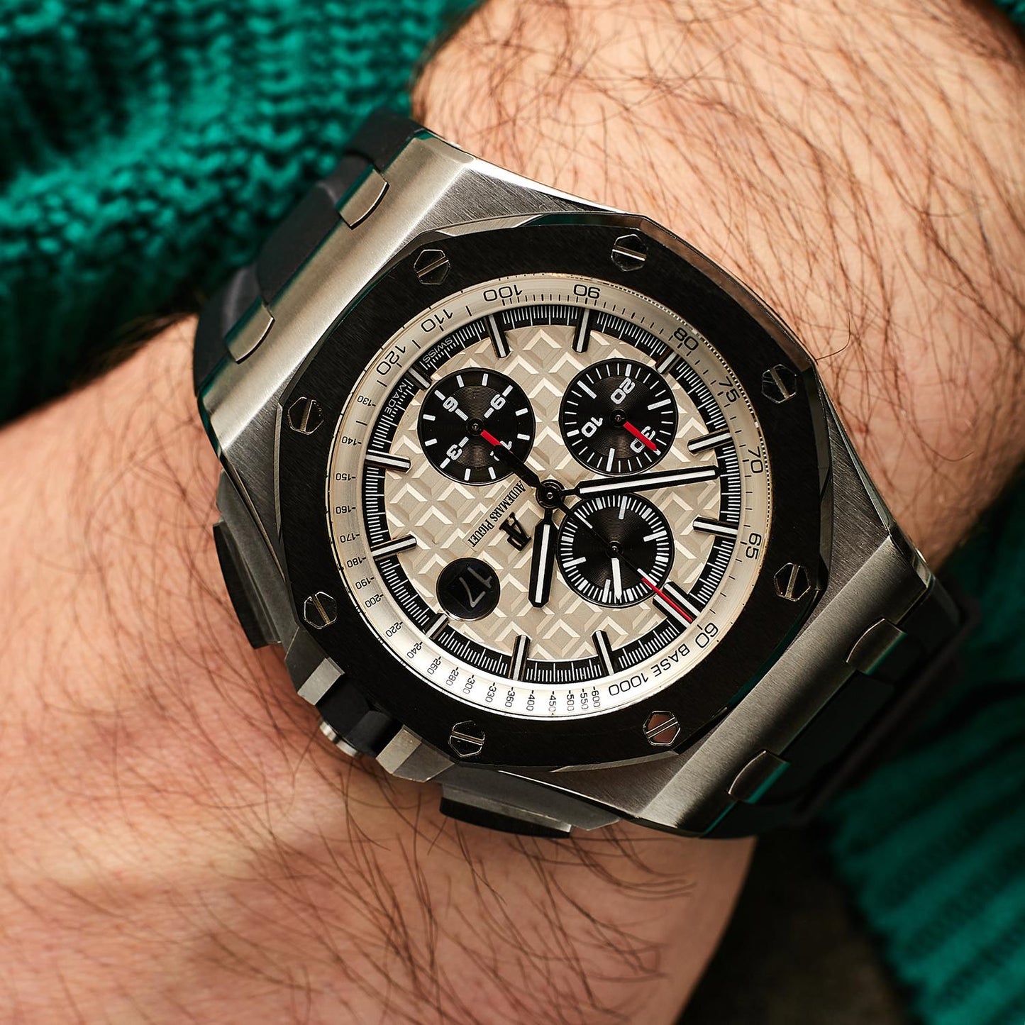 Pre-Owned Audemars Piguet Royal Oak Offshore 26400SO