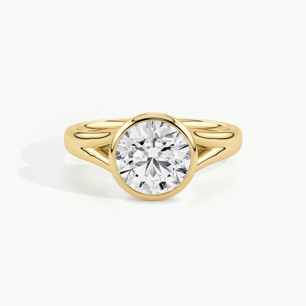 Yellow Gold, Round, down view