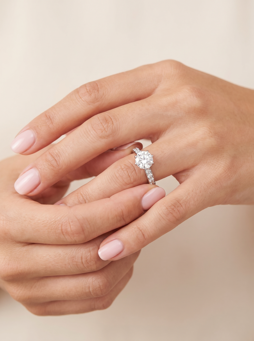 How does ring sizing work at Charles Fish?