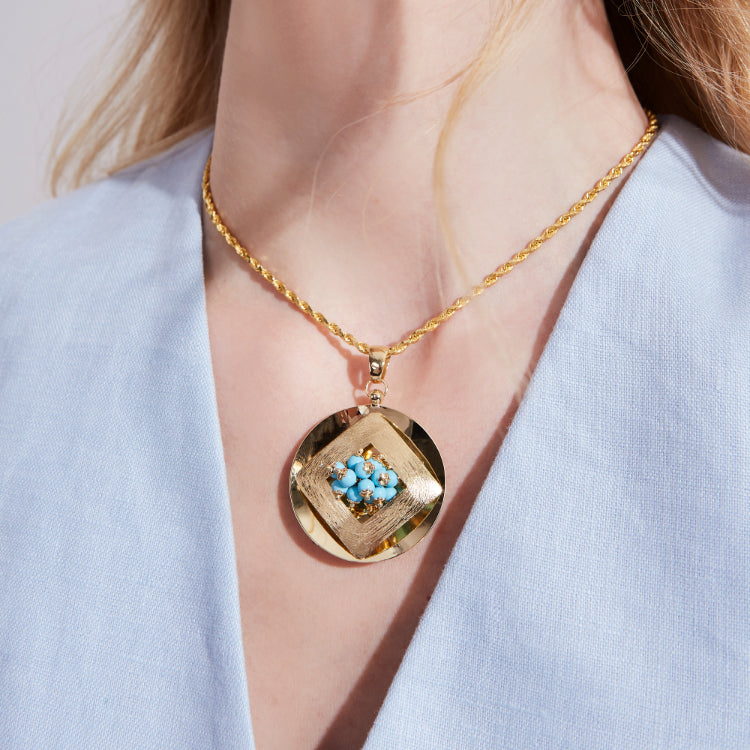 Womens Dress Necklace